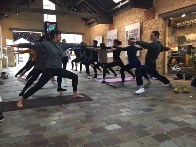 GETYOGI-Yoga afterwork bercy village paris yoga en ligne meditation france cours de yoga yoga en entreprise